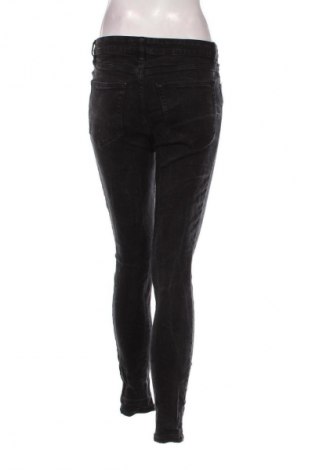 Blugi de femei Mango, Mărime M, Culoare Negru, Preț 115,99 Lei