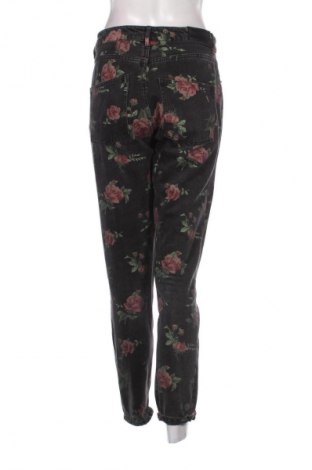 Damskie jeansy Monki, Rozmiar L, Kolor Kolorowy, Cena 80,46 zł