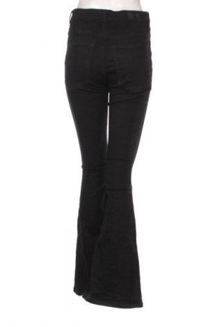 Női farmernadrág Never Denim, Méret L, Szín Fekete, Ár 11 099 Ft