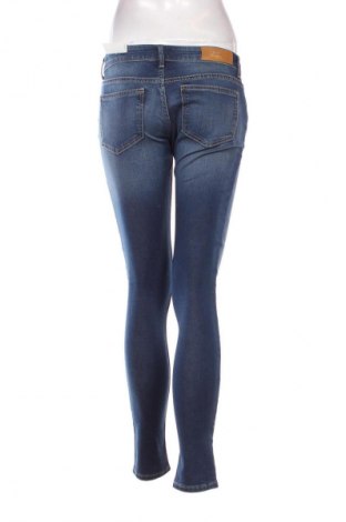 Damskie jeansy ONLY, Rozmiar M, Kolor Niebieski, Cena 252,99 zł