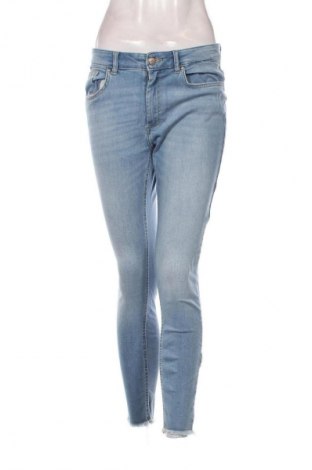 Damskie jeansy ONLY, Rozmiar L, Kolor Niebieski, Cena 252,99 zł