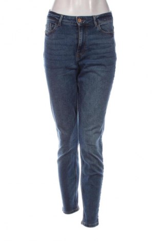 Blugi de femei Pieces, Mărime M, Culoare Albastru, Preț 89,47 Lei