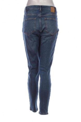 Blugi de femei Pieces, Mărime M, Culoare Albastru, Preț 89,47 Lei