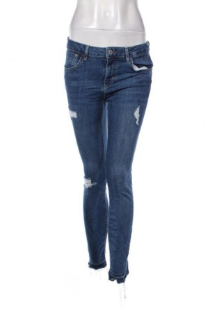 Dámske džínsy  Pull&Bear, Veľkosť M, Farba Modrá, Cena  16,95 €