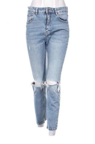 Dámské džíny  Pull&Bear, Velikost M, Barva Modrá, Cena  319,00 Kč