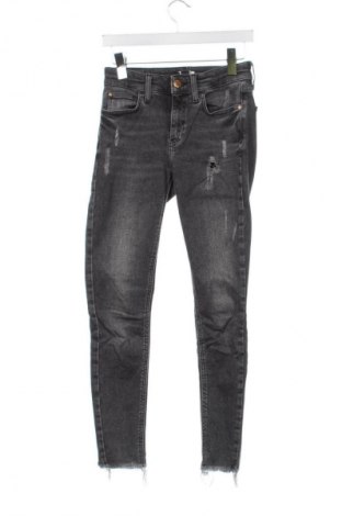 Dámské džíny  River Island, Velikost XS, Barva Šedá, Cena  519,00 Kč