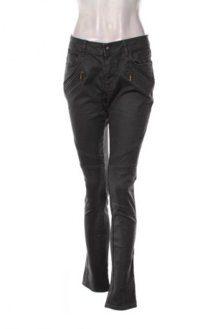 Damen Jeans Saint Tropez, Größe L, Farbe Grau, Preis 28,99 €