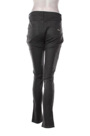 Damen Jeans Saint Tropez, Größe L, Farbe Grau, Preis 28,99 €