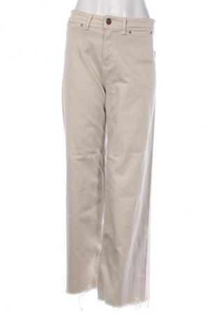 Blugi de femei Stradivarius, Mărime M, Culoare Bej, Preț 148,00 Lei