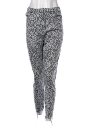 Damen Jeans Stradivarius, Größe XL, Farbe Mehrfarbig, Preis € 14,91