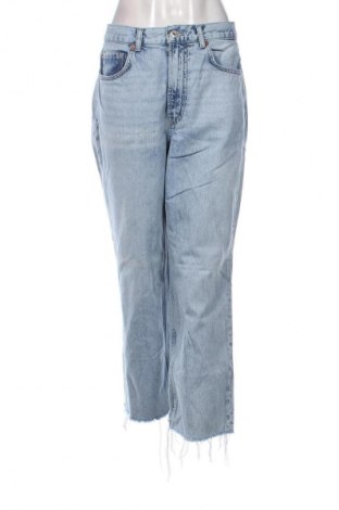 Blugi de femei Stradivarius, Mărime L, Culoare Albastru, Preț 76,32 Lei