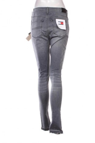 Blugi de femei Tommy Jeans, Mărime L, Culoare Gri, Preț 589,99 Lei