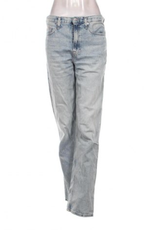 Дамски дънки Tommy Jeans, Размер M, Цвят Син, Цена 75,99 лв.