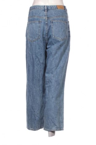 Damskie jeansy Unbranded, Rozmiar M, Kolor Niebieski, Cena 95,99 zł
