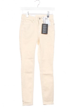 Дамски дънки Vero Moda, Размер S, Цвят Екрю, Цена 77,99 лв.