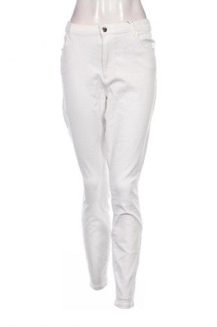 Blugi de femei Vero Moda, Mărime XL, Culoare Alb, Preț 261,99 Lei