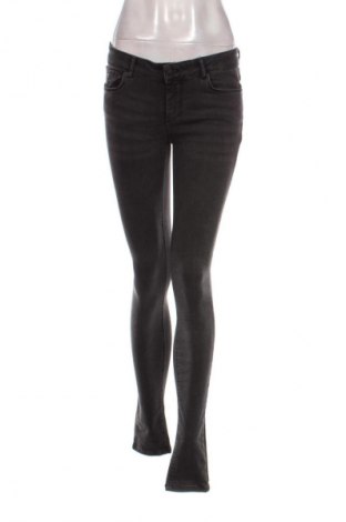 Damskie jeansy Vero Moda, Rozmiar L, Kolor Szary, Cena 111,99 zł