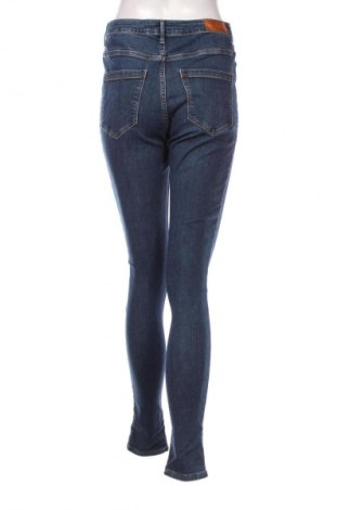 Damskie jeansy Vero Moda, Rozmiar L, Kolor Niebieski, Cena 111,99 zł