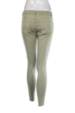 Blugi de femei Zara, Mărime M, Culoare Verde, Preț 91,99 Lei