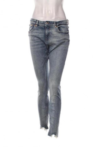 Blugi de femei Zara, Mărime M, Culoare Albastru, Preț 91,99 Lei