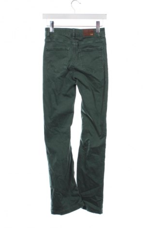 Damen Jeans Zara, Größe S, Farbe Grün, Preis 18,99 €