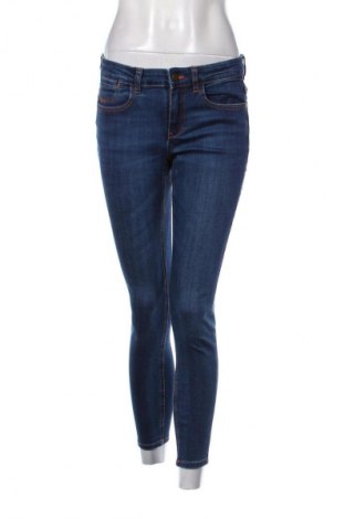 Damskie jeansy Zara, Rozmiar M, Kolor Niebieski, Cena 52,99 zł