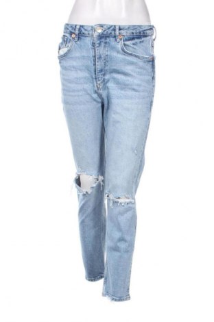 Damskie jeansy Zara, Rozmiar M, Kolor Niebieski, Cena 75,86 zł