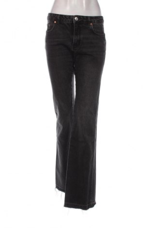 Damskie jeansy Zara, Rozmiar M, Kolor Szary, Cena 62,07 zł