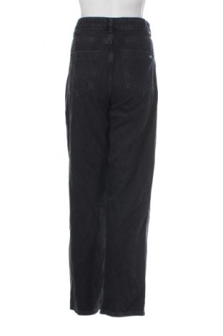 Damskie jeansy Zara, Rozmiar M, Kolor Szary, Cena 88,99 zł