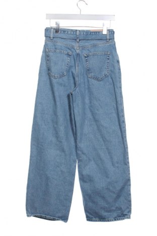Damskie jeansy Zara, Rozmiar XS, Kolor Niebieski, Cena 62,92 zł