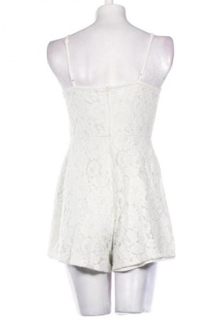 Kurzer Damenoverall Amisu, Größe M, Farbe Weiß, Preis 20,02 €