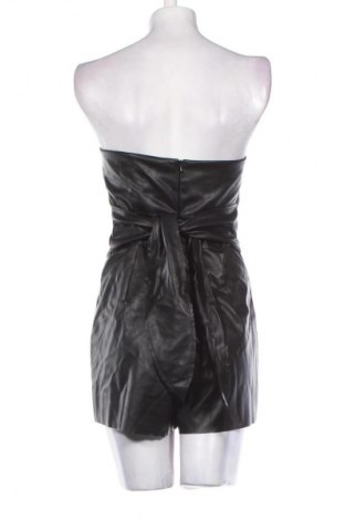 Kurzer Damenoverall Cropp, Größe M, Farbe Schwarz, Preis 24,57 €