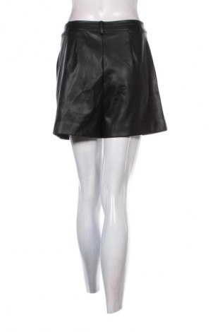 Damskie szorty About You, Rozmiar S, Kolor Czarny, Cena 150,99 zł