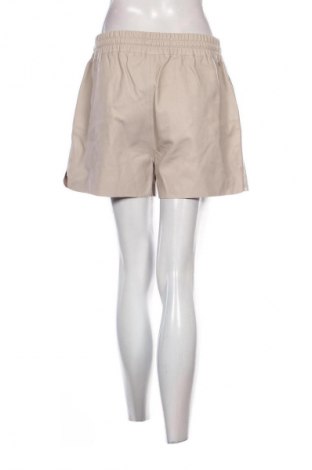 Pantaloni scurți de femei AllSaints, Mărime M, Culoare Bej, Preț 254,99 Lei