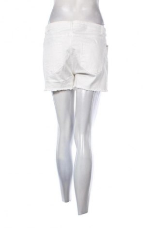 Damen Shorts Esmara, Größe M, Farbe Weiß, Preis 7,99 €