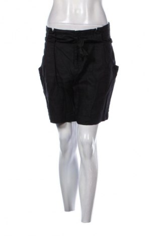 Damskie szorty Gina Tricot, Rozmiar M, Kolor Czarny, Cena 45,98 zł