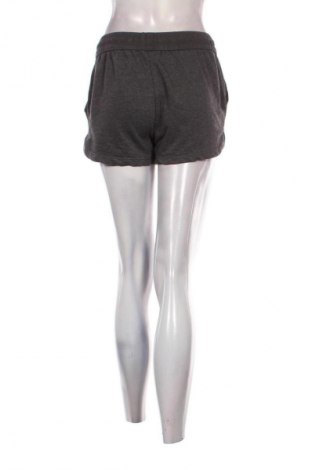 Pantaloni scurți de femei H&M, Mărime S, Culoare Gri, Preț 64,99 Lei