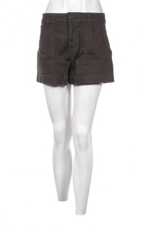 Damskie szorty H&M, Rozmiar M, Kolor Zielony, Cena 43,77 zł