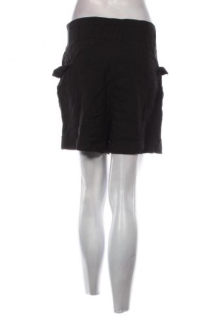 Dámské kraťasy  H&M, Velikost M, Barva Černá, Cena  241,00 Kč