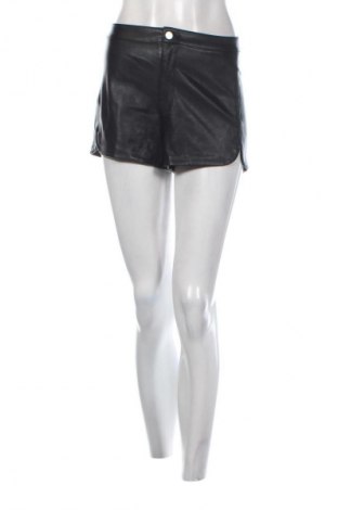 Női rövidnadrág H&M Divided, Méret S, Szín Fekete, Ár 5 199 Ft