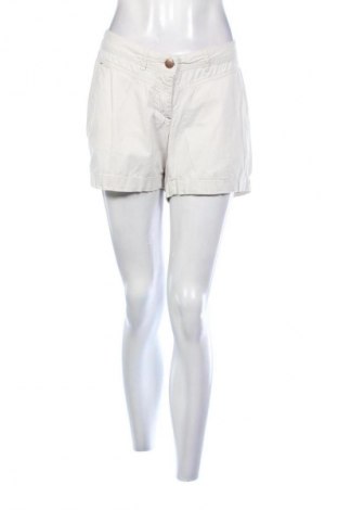 Damen Shorts Jean Pascale, Größe L, Farbe Ecru, Preis 9,74 €