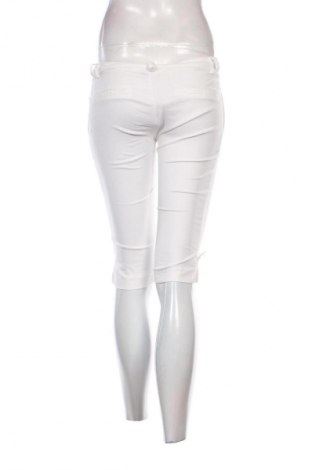 Pantaloni scurți de femei Lolita, Mărime S, Culoare Alb, Preț 50,00 Lei