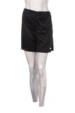 Damen Shorts Nike, Größe M, Farbe Schwarz, Preis 23,99 €