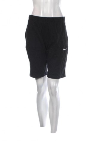 Damen Shorts Nike, Größe M, Farbe Schwarz, Preis 23,99 €