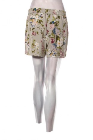 Pantaloni scurți de femei ONLY, Mărime M, Culoare Multicolor, Preț 67,99 Lei