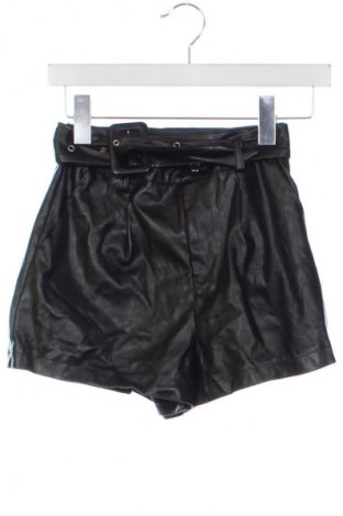 Damen Shorts Pretty Little Thing, Größe XXS, Farbe Schwarz, Preis 13,99 €