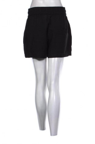 Pantaloni scurți de femei Reserved, Mărime M, Culoare Negru, Preț 51,45 Lei