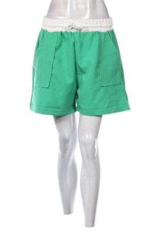 Pantaloni scurți de femei Unbranded, Mărime M, Culoare Verde, Preț 50,00 Lei