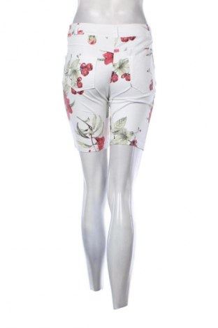 Pantaloni scurți de femei Unbranded, Mărime M, Culoare Multicolor, Preț 86,50 Lei