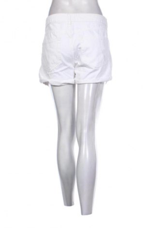 Pantaloni scurți de femei Unbranded, Mărime L, Culoare Alb, Preț 50,00 Lei